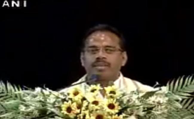 ''भारत माता की जय'' नहीं बोलने पर भाजपा मंत्री का मीडियाकर्मियों पर निशाना, बाद में खेद जताया