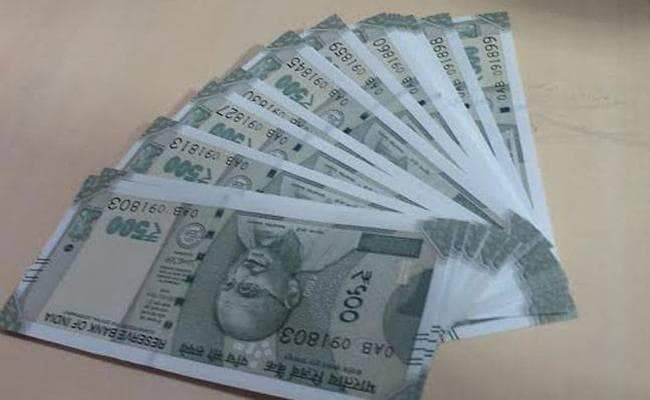 रिजर्व बैंक का नया आदेश, अक्तूबर से फिर नहीं निकलेंगे एटीएम से 500 व 2000 के नोट
