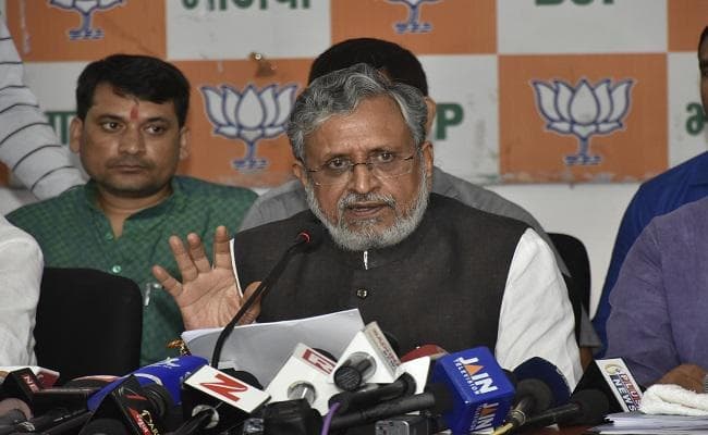 शरद यादव पर सुशील मोदी का वार, कहा- भ्रष्टाचार के संरक्षण के लिए नहीं मिला था जनादेश