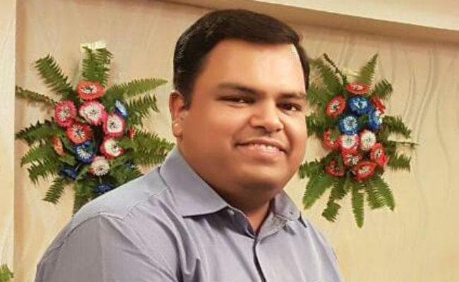 बक्सर के डीएम ने दिल्ली में की आत्महत्या, गाजियाबाद रेलवे ट्रैक से लाश बरामद, पोस्टमार्टम आज होगा