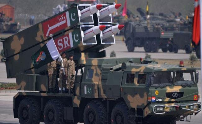 Nuclear Weapons Free World चाहते हैं ट्रंप, परमाणु हथियारों को छिपाने में जुटा पाकिस्तान