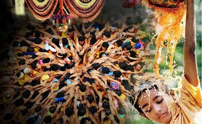 कृष्ण जन्माष्टमी पर Dahi Handi उत्सव का लेना है आनंद तो मथुरा और मुंबई की इन जगहों पर जाएं घूमने