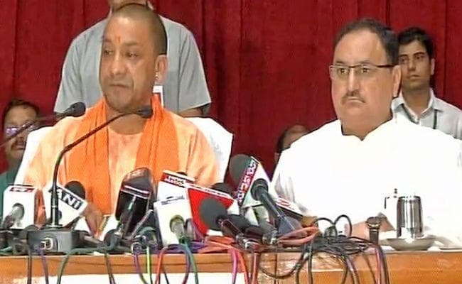 गोरखपुर में आदित्यनाथ योगी ने दी चेतावनी, कहा- यूपी के किसी हिस्से में लापरवाही के कारण हुई मौत, तो नहीं बख्शेंगे