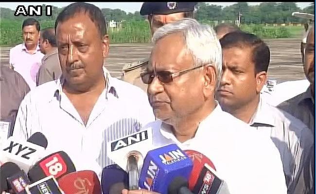 बिहार में बाढ़ प्रभावित इलाकों का नीतीश ने किया सर्वेक्षण, कहा- ''फ्लैश फ्लड'' से मची तबाही