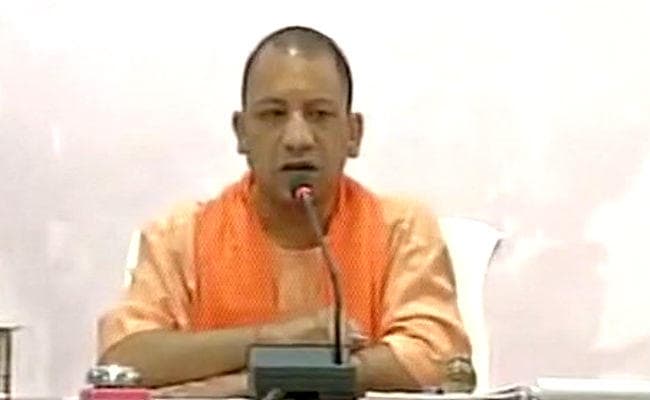 CM योगी ने किया बाढ़ प्रभावित क्षेत्रों का हवाई सर्वेक्षण, राहत कार्यों में लापरवाही बरतने पर दी सख्त कार्रवाई की चेतावनी