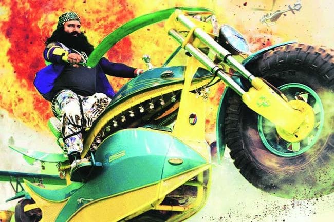 संत गुरमीत राम रहीम इंसां के जन्मदिन का जश्न, देशी- विदेशी कलाकारों ने मचाया धमाल , देखें वीडियो