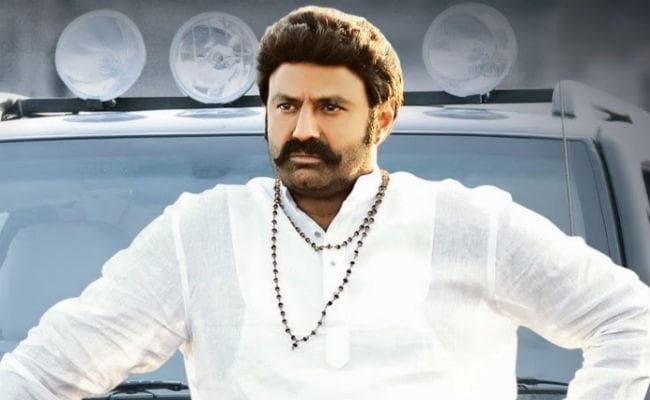 #WATCH: तेलुगु सुपरस्‍टार ने सरेआम फैन को जड़ दिया थप्‍पड़, वीडियो वायरल