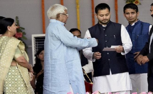 बेनामी संपत्ति मामला : मुश्किल में लालू परिवार, ED दर्ज करेगी चार्जशीट!