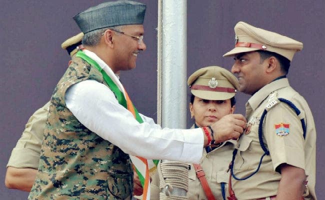 उत्तराखंड में स्वतंत्रता दिवस समारोह में गैरहाजिर रहने वाले IAS अधिकारियों को नोटिस