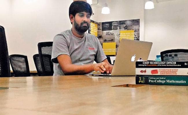 साधारण परिवार के अनूप राज का  औरंगाबाद के सुदूर गांव से हेल्थ केयर स्टार्टअप