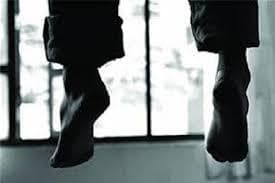 सेंट्रल जेल में बंदी ने लगायी फांसी