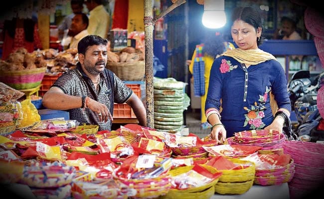 हरतालिका तीज आज, रात 9:16 बजे तक है तृतीया.. जानें पूजा की विधि
