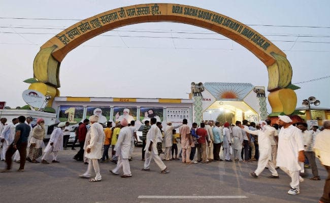 #RamRahimVerdict: राम रहीम की सरकार से नूरां कुश्ती में जनता बन गयी है बंधक