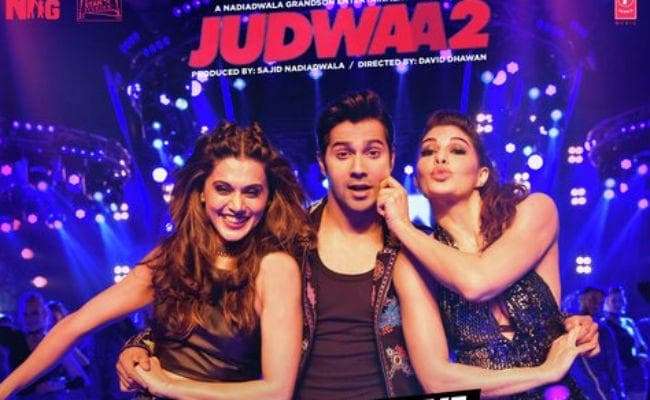 #Judwaa2: ''टन टना टन...'' गाने में थिरकीं करिश्‍मा कपूर, वरुण ने किया कमिटमेंट पूरा...!