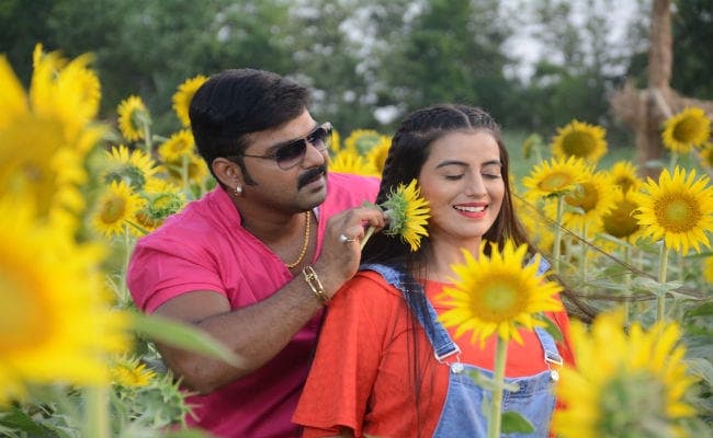 इस दशहरा पवन सिंह लेकर आ रहे हैं फिल्म ”सइयां सुपरस्‍टार”