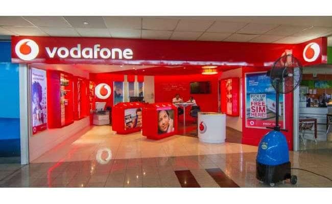 800 - 2000 रुपये  के आइटेल फोन पर वोडाफोन का ऑफर , हर महीने 50 रुपये का टॉकटाइम फ्री