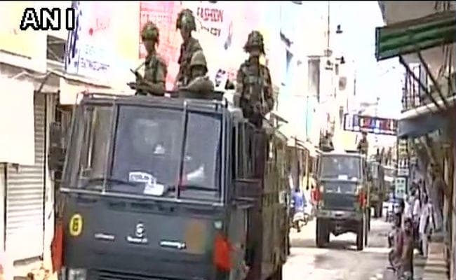 राम रहीम मामला: पढ़ें किसने कहा- भाजपा चाहती है सांप भी मर जाये, लाठी भी ना टूटे