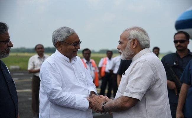 तेजस्वी का पीएम मोदी पर तंज, मात्र 500 करोड़, यूपीए ने तो 1100 करोड़ दिये थे