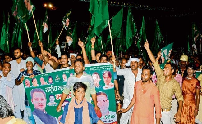 राजद की रैली आज : घर से निकलना जरूरी हो, तो पहले रूट जान लें