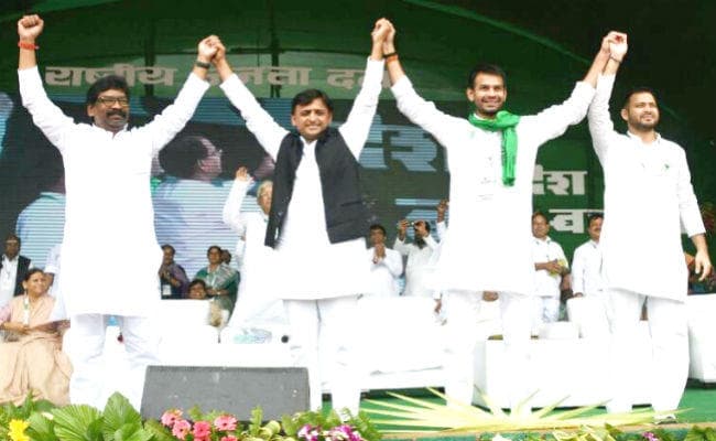RJD RALLY : राजनीतिक पैठ बनाने में लगे दूसरी पीढ़ी के नेता