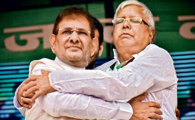 राजद की रैली : कुछ ऐसे वोटरों को बांधे रखने की जद्दोजहद करते रहे लालू प्रसाद