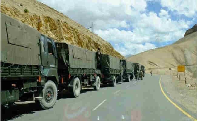 डोकलाम : भारत का दावा, खत्म हुआ गतिरोध, चीन ने कहा, हमने नहीं हटायी सेना