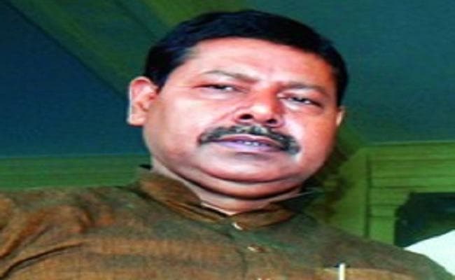 लालू के करीबी राजद विधायक की बढ़ी मुश्किलें, अवैध बालू खनन मामले में FIR दर्ज