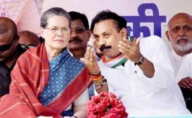 बिहार कांग्रेस में टूट : सोनिया के आवास पर बैठक खत्म, सदानंद ने कहा- पार्टी में कोई नाराजगी नहीं