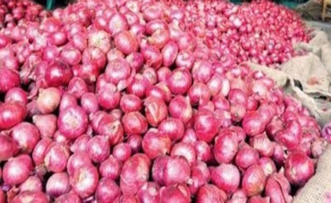 कीमतों पर काबू करने को मिस्र से आयात किया गया 2,400 टन प्याज