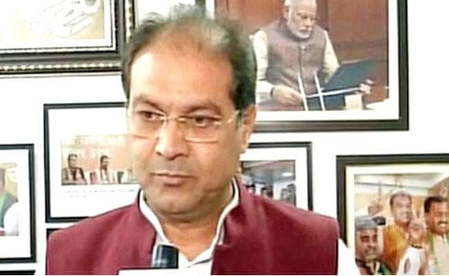 28 साल पुराने मामले में मंत्री मोहसिन रजा की जमानत मंजूर 28 साल पुराने मामले में मंत्री मोहसिन रजा की जमानत मंजूर