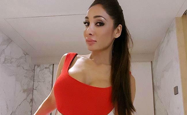 अक्सर 2 में आइटम नंबर नहीं कर रहीं सोफिया