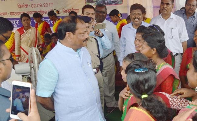 #MGMTragedy पर रघुवर बोले : बच्चों की मौत के लिए कांग्रेस, झामुमो व राजद जिम्मेदार, खा गये बच्चों का पोषाहार