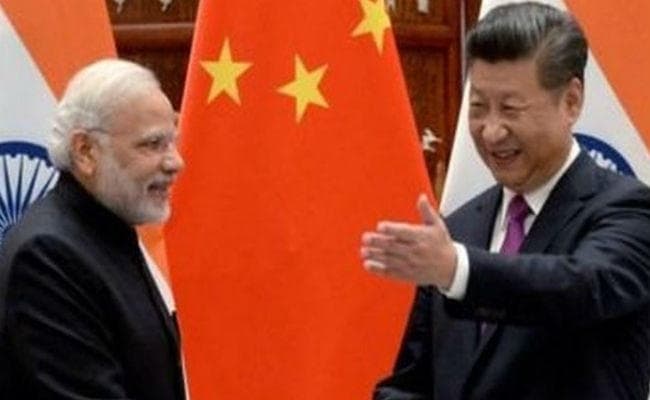 चीन की यात्रा पर रवाना हुए PM MODI, सबकी नजर मोदी-जिनपिंग की मुलाकात पर