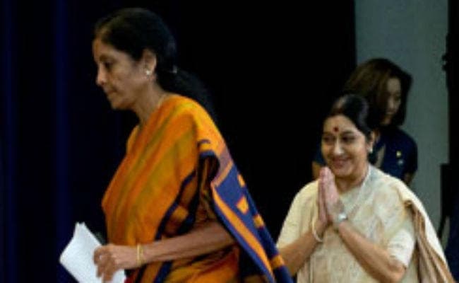 महिला सशक्तिकरण: मोदी कैबिनेट के दो अहम मंत्रालय महिलाओं के पास, यही नहीं...