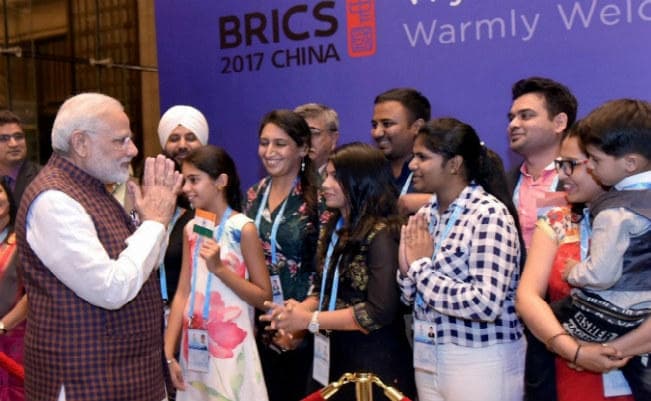 ब्रिक्स की बैठक में नरेंद्र मोदी आयें ही यह चीन के लिए इतना जरूरी क्यों हो गया था?