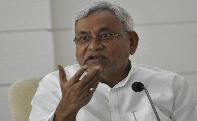 कैबिनेट विस्तार : बोले नीतीश, जदयू की नहीं हुई उपेक्षा, लालू को बताया मीडिया का  ''डार्लिंग''