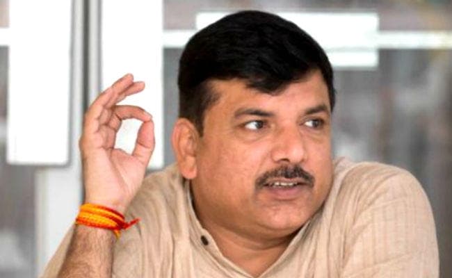 नोटबंदी से हुआ 1 लाख 10 हजार करोड़ का घोटाला : आप