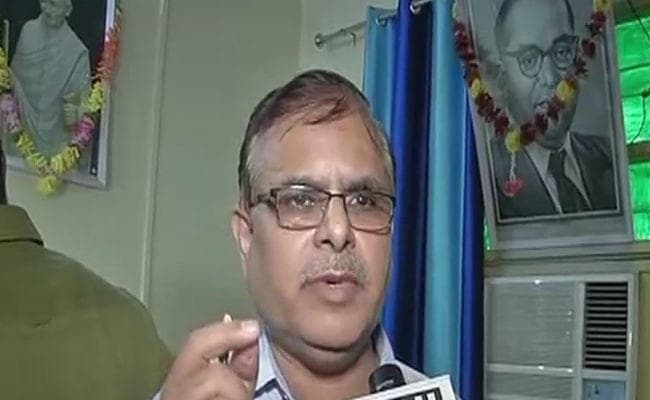 अस्पताल में 49 बच्चों की मौत मामला : फर्रुखाबाद में ऑक्सीजन की कमी से नहीं हुई कोई मौत : सरकार