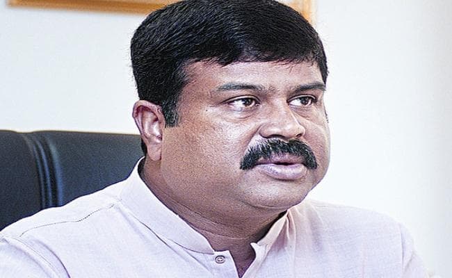 पेट्रोल-डीजल की कीमतों में इजाफे के बावजूद जारी रहेगी रोजाना बदलाव की व्यवस्थाः धमेंद्र प्रधान
