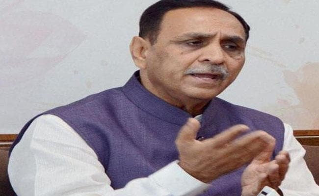 गुजरात के सीएम विजय रूपाणी ने कांग्रेस उपाध्यक्ष राहुल गांधी पर साधा निशाना, कहा-आसमान से टपका नेता