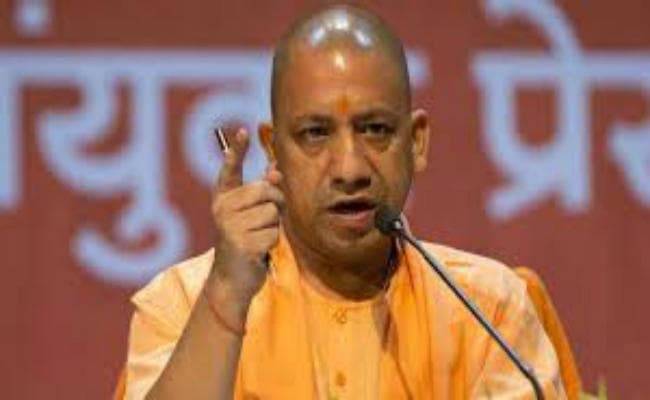 उत्तरप्रदेश : विधान परिषद के लिए निर्विरोध चुने गये योगी आदित्यनाथ, मौर्य व शर्मा