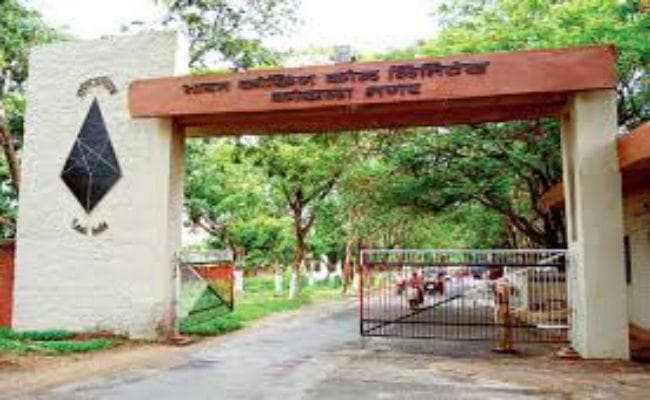 धनबाद : अंगारपथरा में बीसीसीएल के लैब में तीन लाख की चोरी, खिड़की तोड़ कर चोरों ने घटना को दिया अंजाम