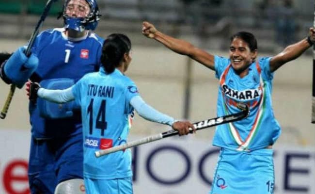 भारतीय महिला हॉकी टीम अभ्यास मैच में स्थानीय क्लब टीम से हारी