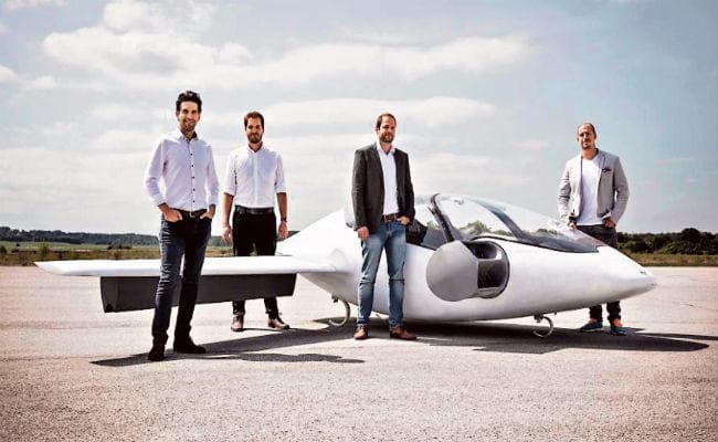 जल्द ही मोबाइल एप से बुक होगी एयर टैक्सी, अमेरिका की कंपनी लायेगी चालक रहित प्लेन
