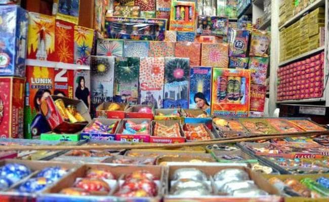 अबकी दिवाली में निकलेगा ड्रैगन का दम, व्यापाारियों ने चीन से सामान का आयात घटाया