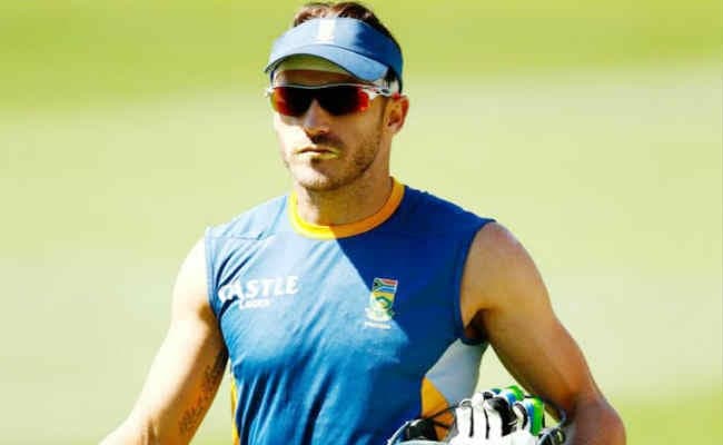 पाकिस्तान में अंतरराष्ट्रीय क्रिकेट शुरू करने की मुहिम, कड़ी सुरक्षा के बीच लाहौर पहुंची विश्व एकादश टीम