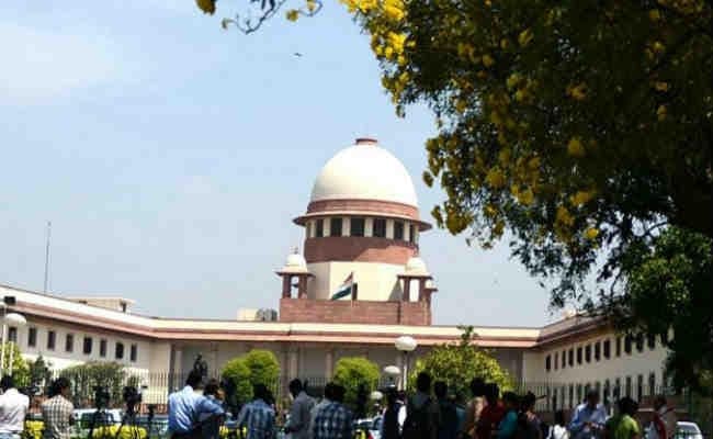 अयोध्या विवादित स्थल : SC ने पर्यवेक्षकों के रुप में दो अतिरिक्त जिला न्यायाधीशों के नाम HC से मांगे