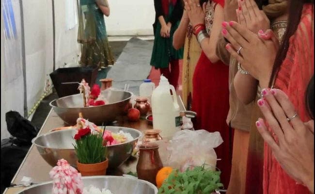 आज नहाय-खाय के साथ जिउतिया शुरू, कल संतान के दीर्घायु होने के लिए निर्जला उपवास करेगी मां