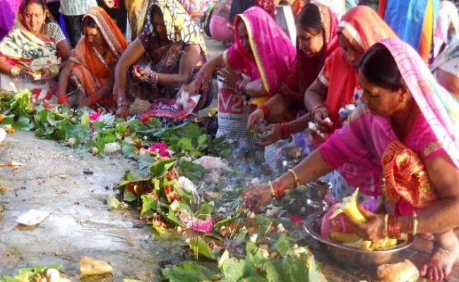 नहाय-खाय के साथ जीवितपुत्रिका व्रत शुरू, ऐसे करे पूजा