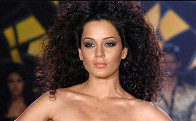 कंगना की शर्तों से परेशान होकर इस डायरेक्‍टर ने छोड़ दी थी फिल्‍म, जानें क्‍या था मामला ?